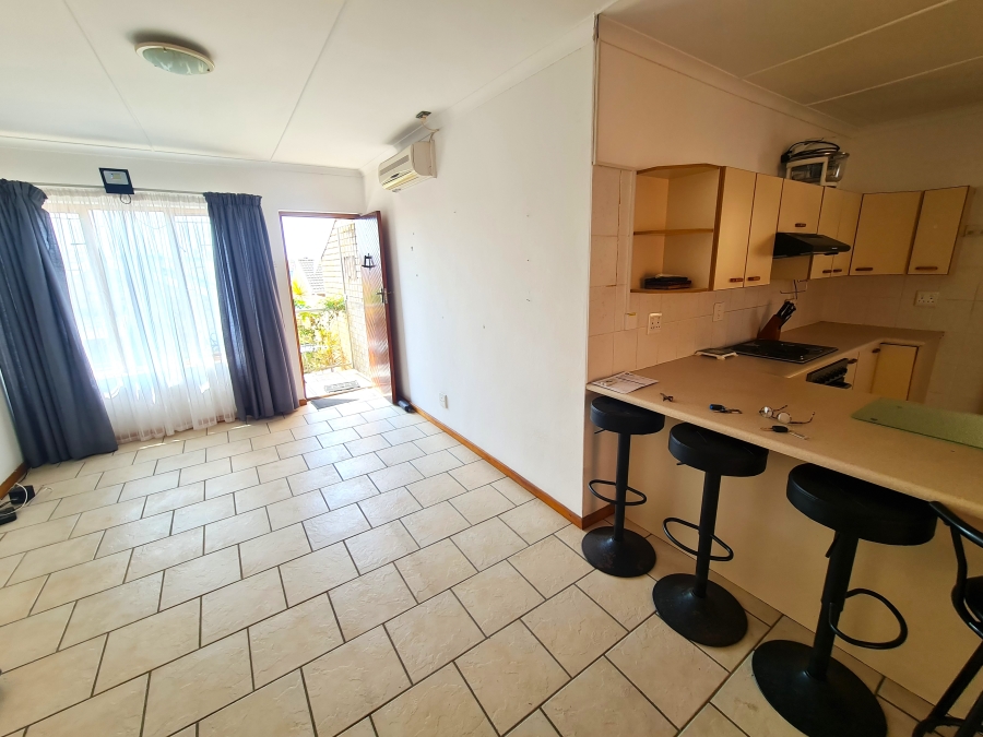 2 Bedroom Property for Sale in Jeffreys Bay Central Eastern Cape